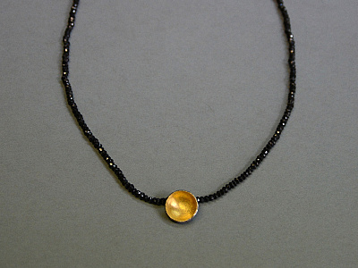 Unikate aus Metall : Steinkette mit „Traumkelch“